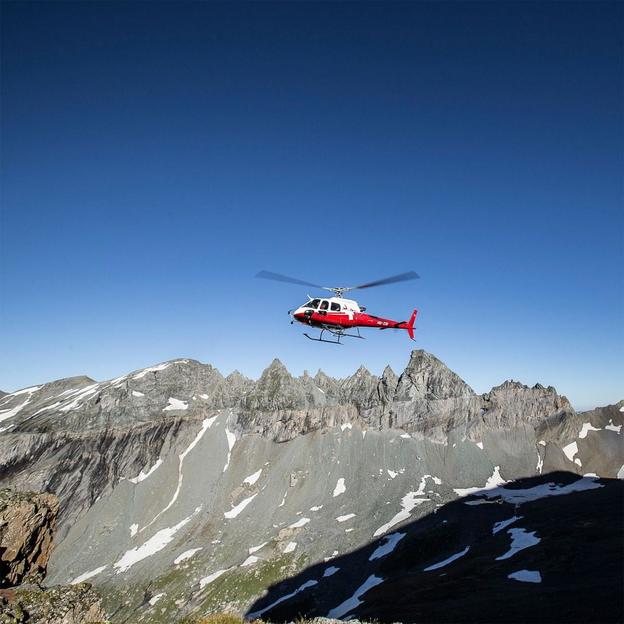 Helikopter Rundflug Swiss Grand Canyon